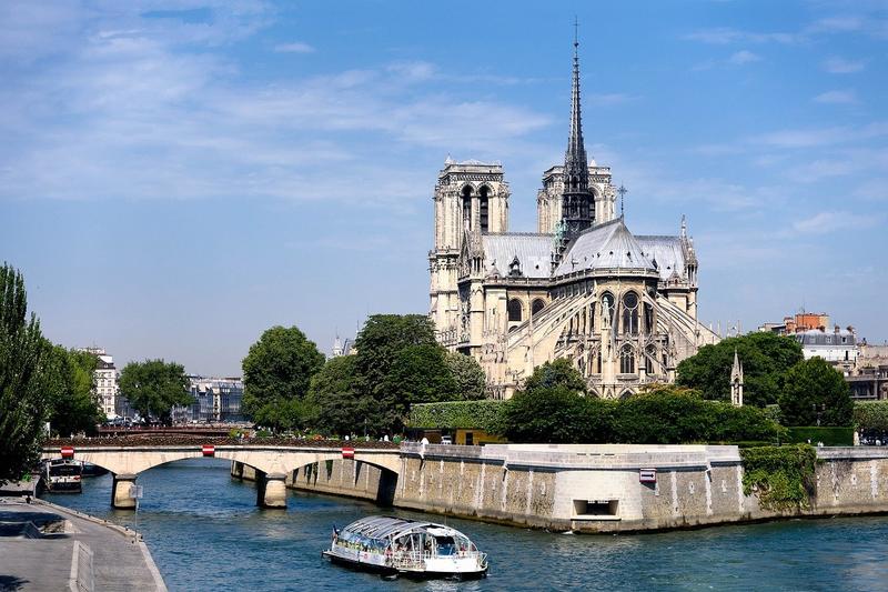 Церкви Парижа